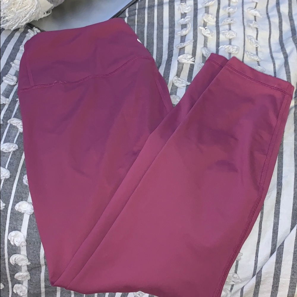 Pink/purple athletic leggings